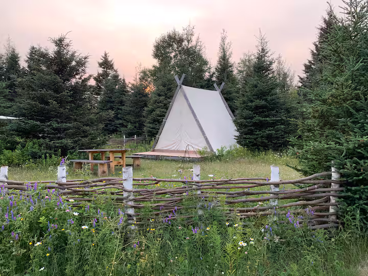 Tente Viking simple "Le sanctuaire du dieu Vidar"