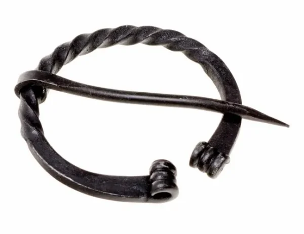 Broche viking penannulaire forgée – Fibule nordique artisanale