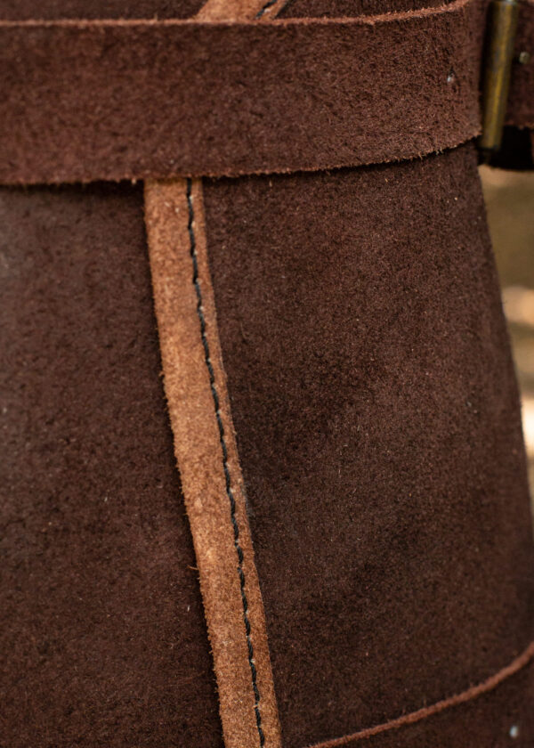 Armure viking en cuir brun foncé XL – Cuirasse ajustable