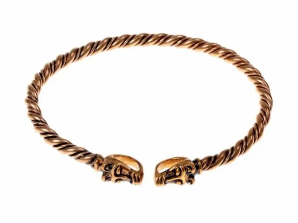 viking-charm-wolf-heads-600x450 Bracelet viking Islande – Anneau de bras nordique traditionnel